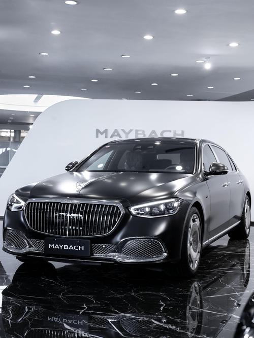 深圳233岚图汽车的售后服务让用户无忧出行，迈巴赫未来的豪华车趋势